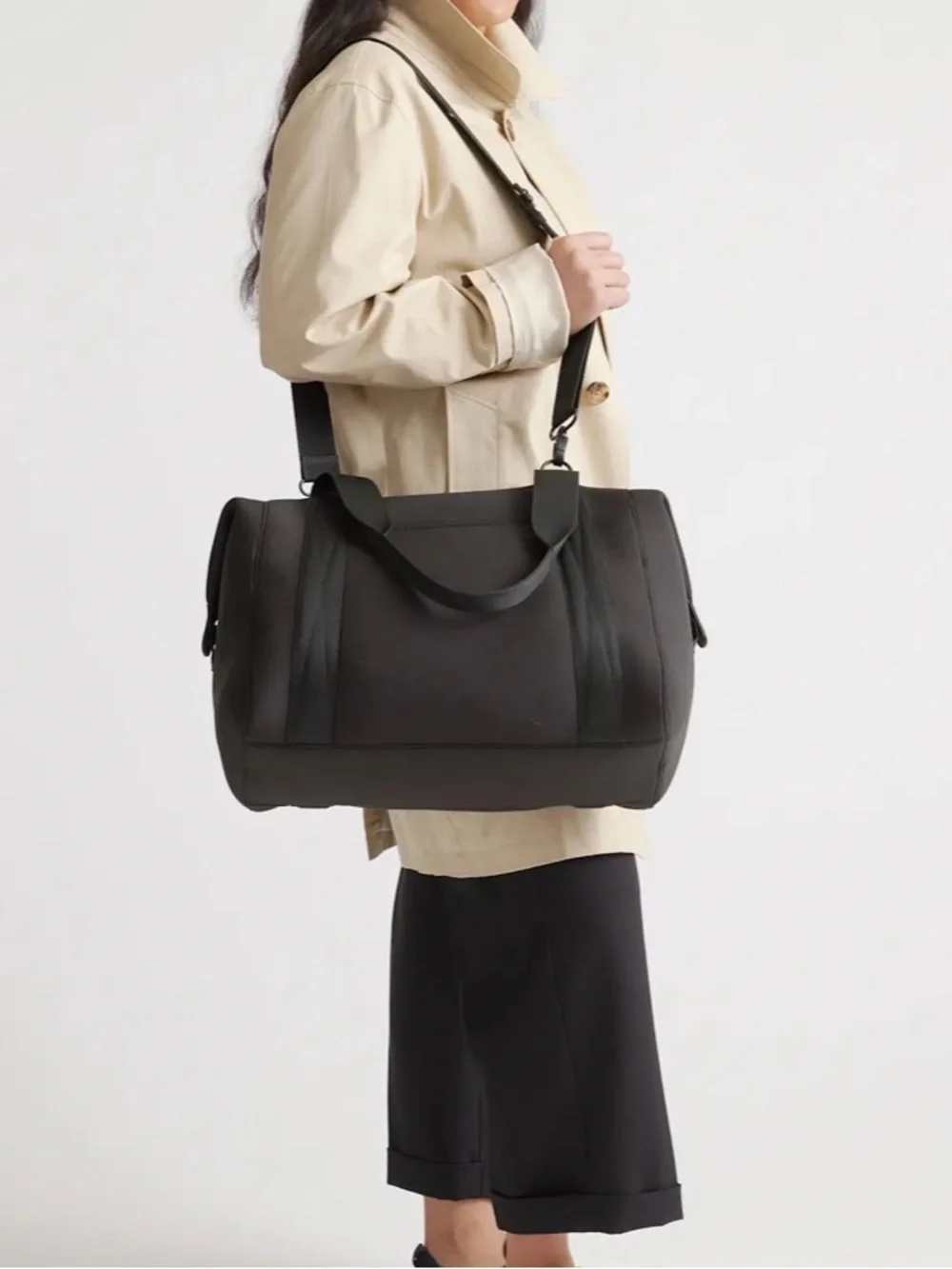 NWT Quince Every Day Neoprene Duffel Bag HUGE with dust bag